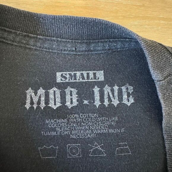 MOB Inc Love And Hate Thug Life Black Shirt Size Small Edgy Girl Graphic Street - Picture 2 of 3